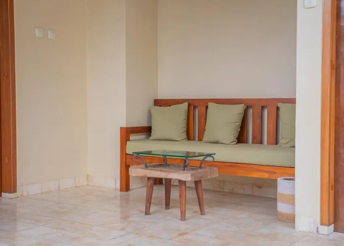 Sari Bumi Menjangan Hotel 3*